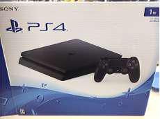 プレイステーション4本体|SONY
