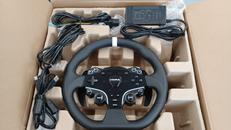 ステアリングコントローラー|MOZA