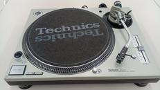 ターンテーブル|TECHICS