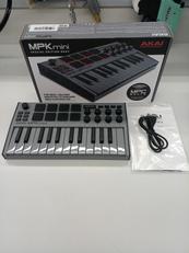 MIDIキーボード|AKAI