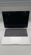 MACBOOK PRO|APPLE