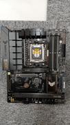 マザーボード|ASUS