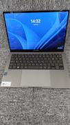 有機ELノートPC|ASUS