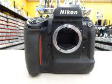 一眼レフカメラ|NIKON