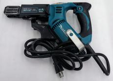 オートパックススクリュードライバ|MAKITA