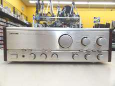 プリメインアンプ|SANSUI