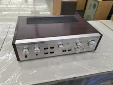 プリメインアンプ|LUXMAN