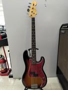 ベースギター・エレキベースその他|FENDER