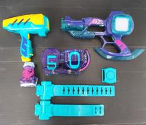 仮面ライダーリバイスなりきりセット|BANDAI