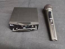 ワイヤレスマイクシステム|AKG