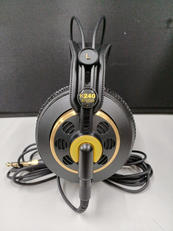 有線ヘッドホン|AKG