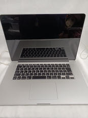 MACBOOK PRO|APPLE
