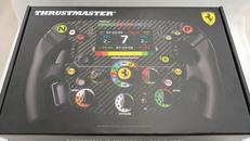 ステアリングホイール|THRUSTMASTER