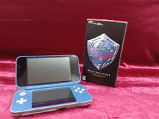 NEW 2DSLL ハイリアンシールドエディション