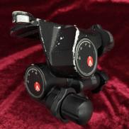 ギア付ジュニア雲台|MANFROTTO