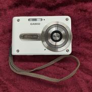 デジタルカメラ|CASIO