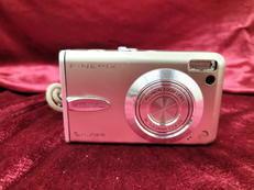 デジタルカメラ|FUJIFILM