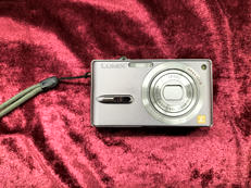 デジタルカメラ|PANASONIC