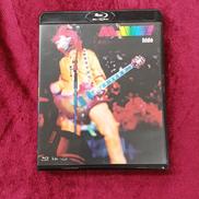 HIDE ALIVE!|ユニバーサル