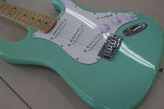 ストラトキャスタータイプ|不明