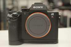 ミラーレス一眼|SONY