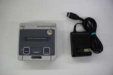 ゲームボーイアドバンスSP|NINTENDO