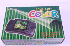 ポータブルファミコン互換機|REDANT