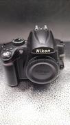 デジタル一眼レフボディ|NIKON