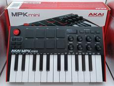 MIDIキーボード|AKAI