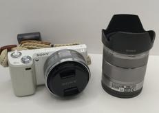 ミラーレス一眼 ダブルレンズキット|SONY