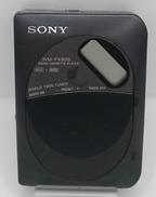 カセットウォークマン|SONY
