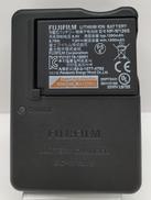 バッテリー／チャージャー|FUJIFILM