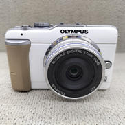 ミラーレス一眼|OLYMPUS