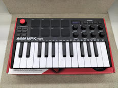 MIDIキーボード|AKAI
