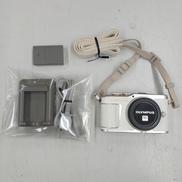 ミラーレス一眼|OLYMPUS