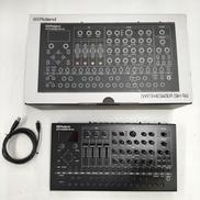 シンセサイザー|ROLAND