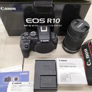 ミラーレス一眼|CANON