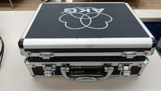 コンデンサーマイク|AKG