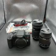デジタル一眼レフカメラ ダブルレンズキット|CANON