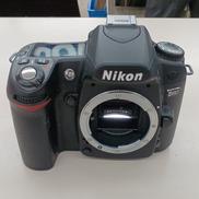 デジタル一眼レフ|NIKON