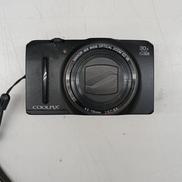 デジタルカメラ|NIKON