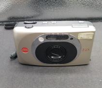 コンパクトフィルムカメラ|LEICA