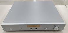 ヘッドホンアンプ|LUXMAN