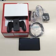 SWITCH 有機EL