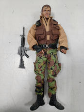 ダッチ・シェイファー少佐|ホットトイズ