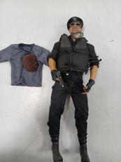 バーニー・ロス|HOT TOYS