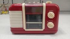 ラジオ付き目覚まし時計|CICENA