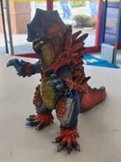 ハイパークローン怪獣ネオザルス|BANDAI