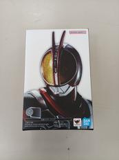 S.H.FIGUARTS(真骨彫製法) 仮面ライダーファイズ|バンダイ