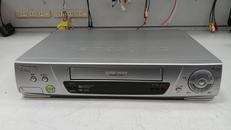 VHSビデオデッキ|PANASONIC